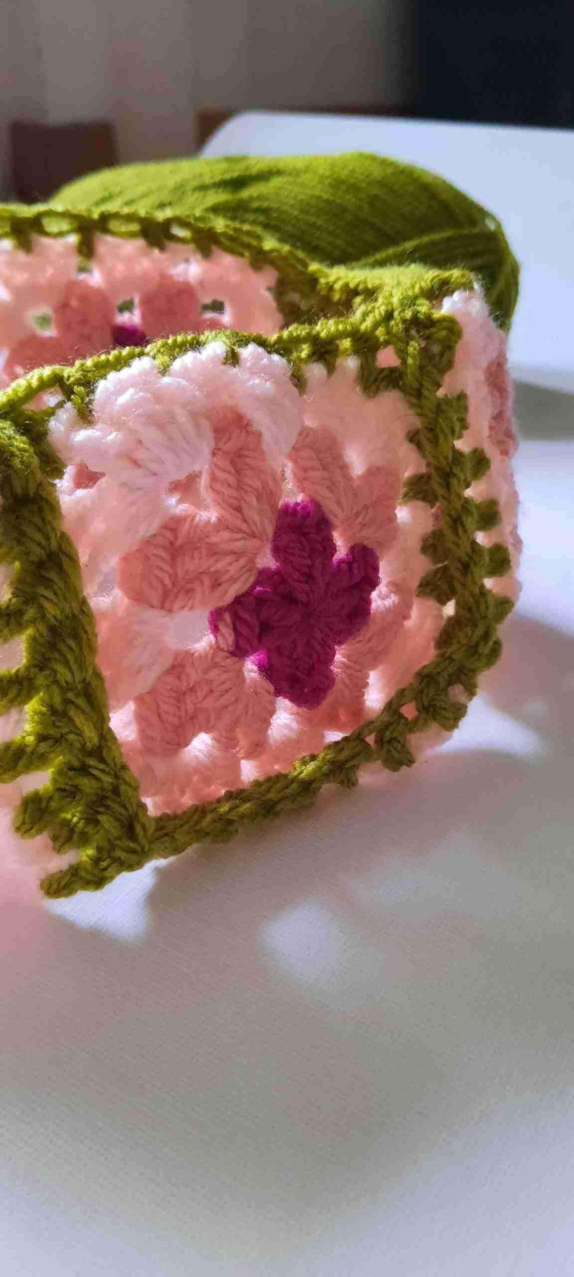 Crochet-Bucket-Hat-Granny-Square