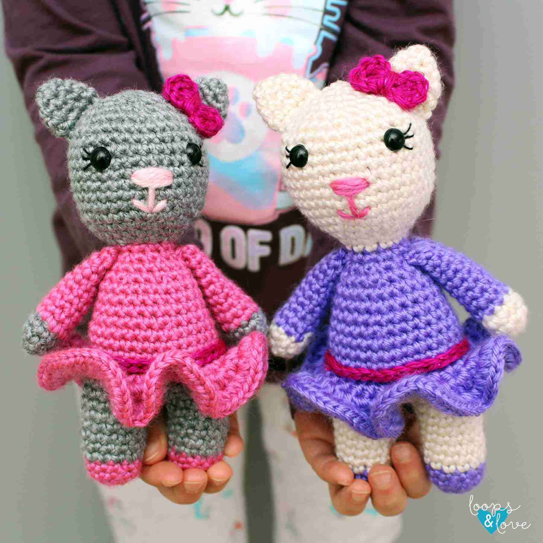 Crochet pattern Mini-Kitty-3-loops-and-love-crochet