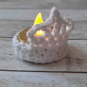 Tea-Light-Cozy-Crochet-Pattern-