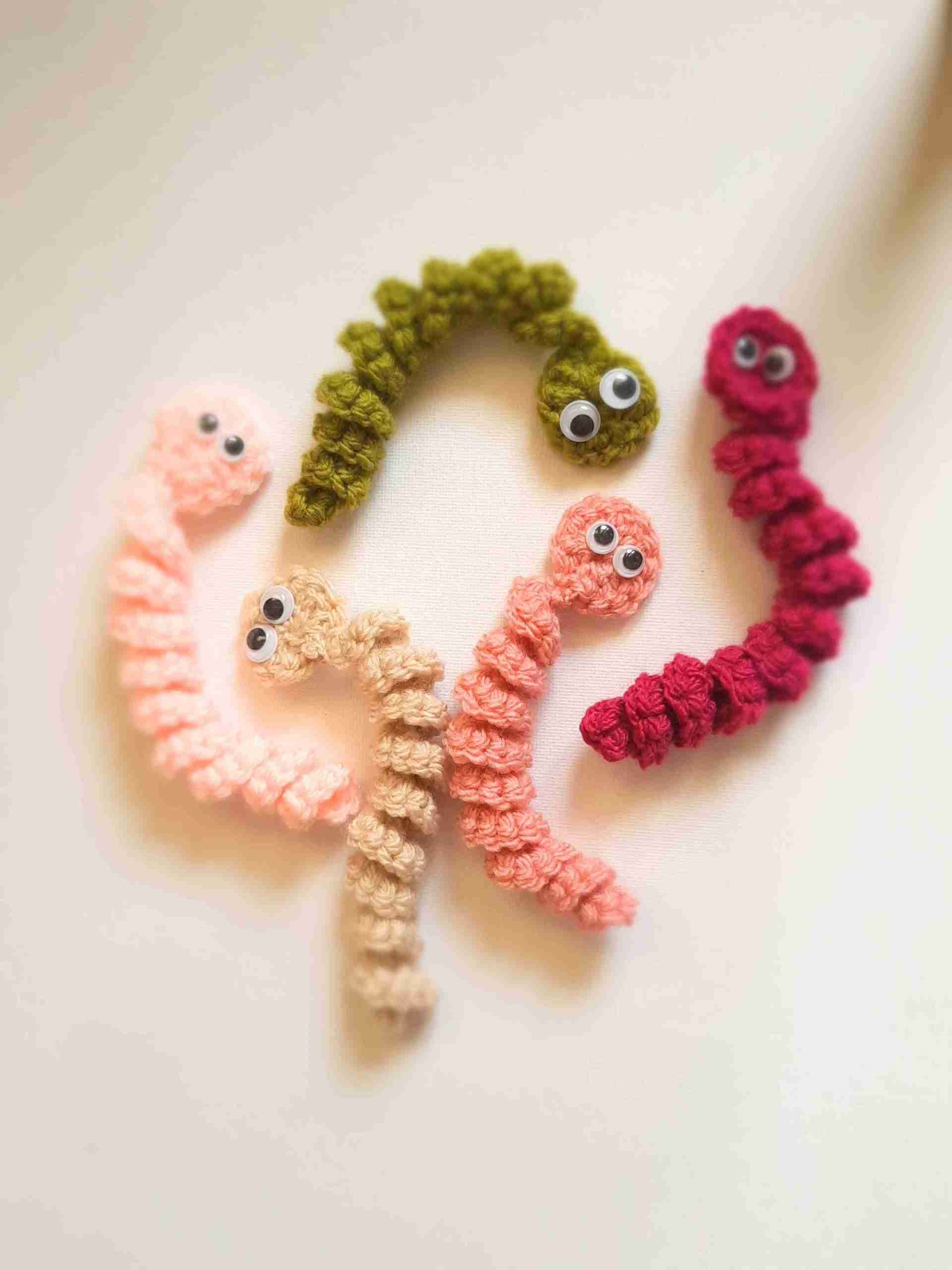 6 Seasonal Worry Worm Crochet Patterns (Bundle Sale) - Start Crochet