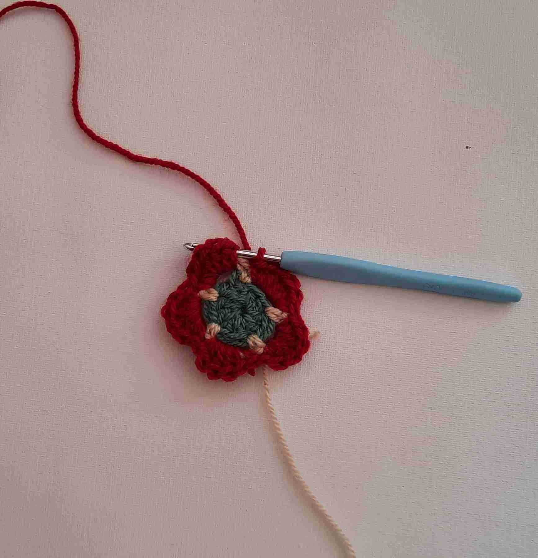 Maybelline Flower Crochet Pattern 6