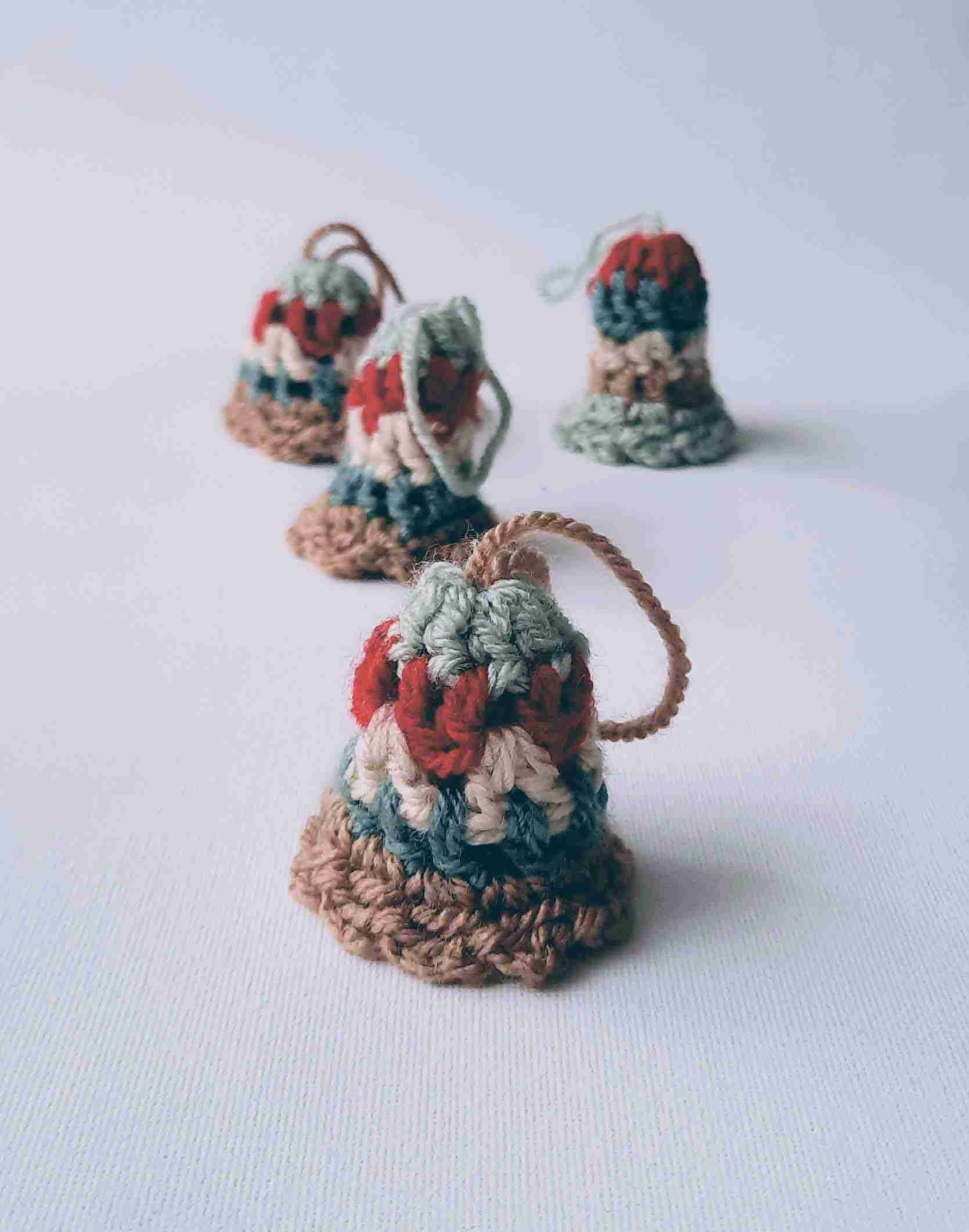 Christmas Bell Crochet Pattern 1