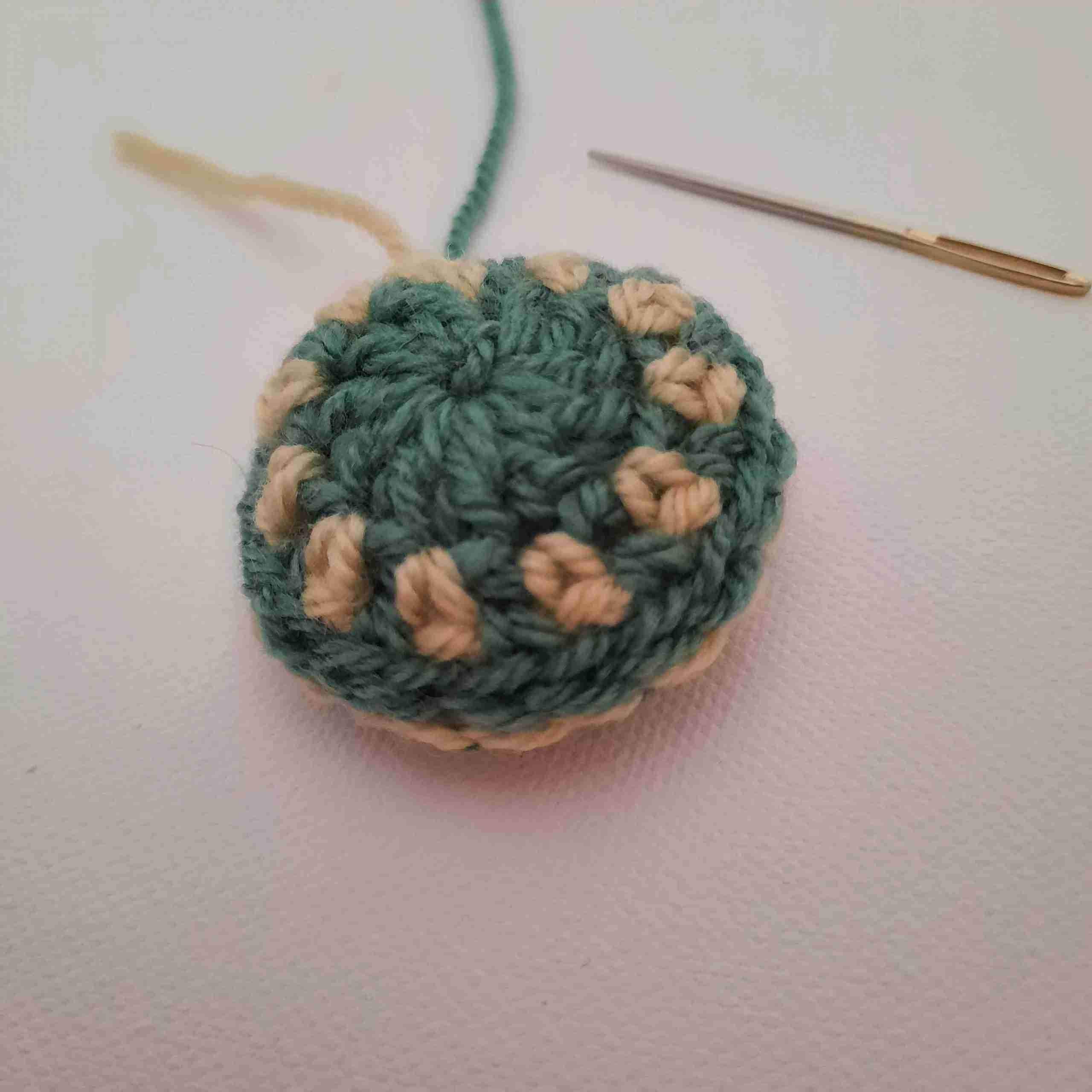 Christmas-Mini-Baubles-Crochet-Pattern-Progress-Photos-