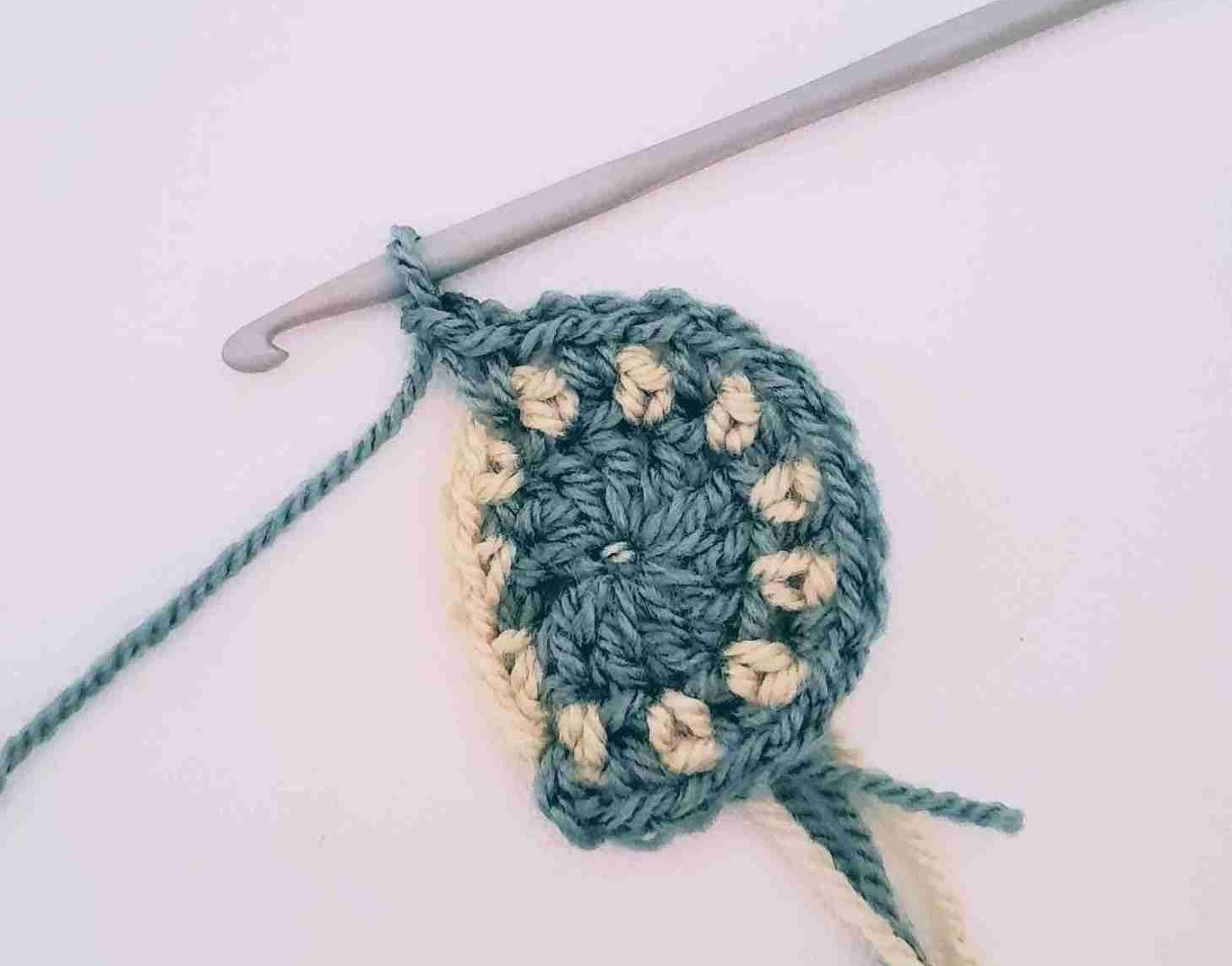 Christmas Mini Baubles Crochet Pattern Progress Photos