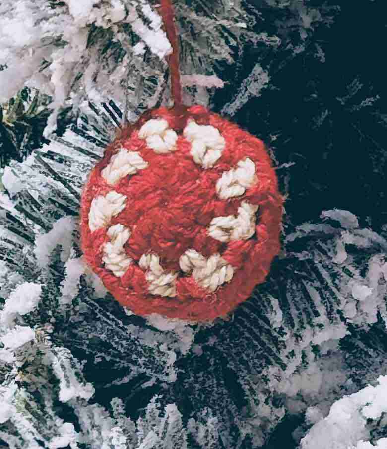 Christmas Ornament Crochet Pattern Small
