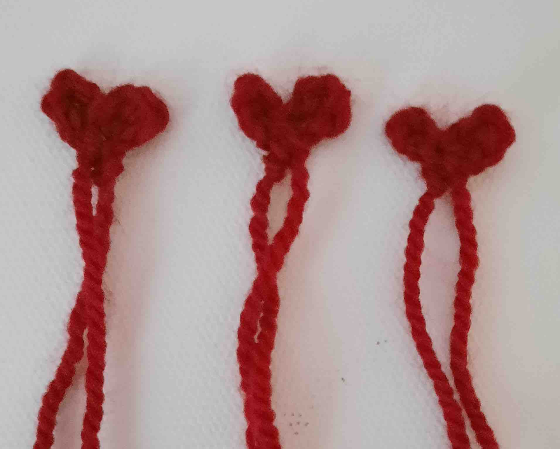 mini heart crochet tutorial