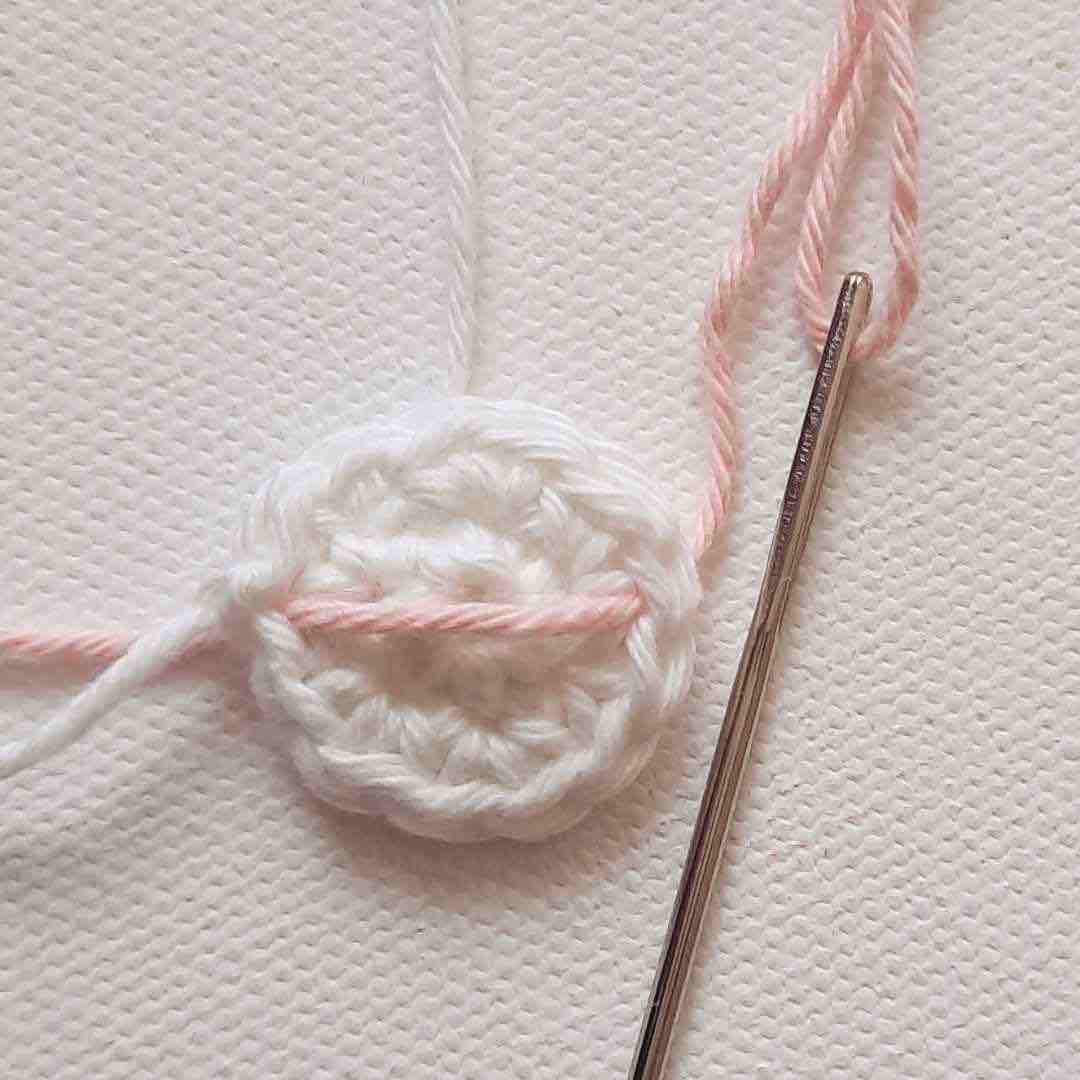 how-to-crochet-applique-for-baby