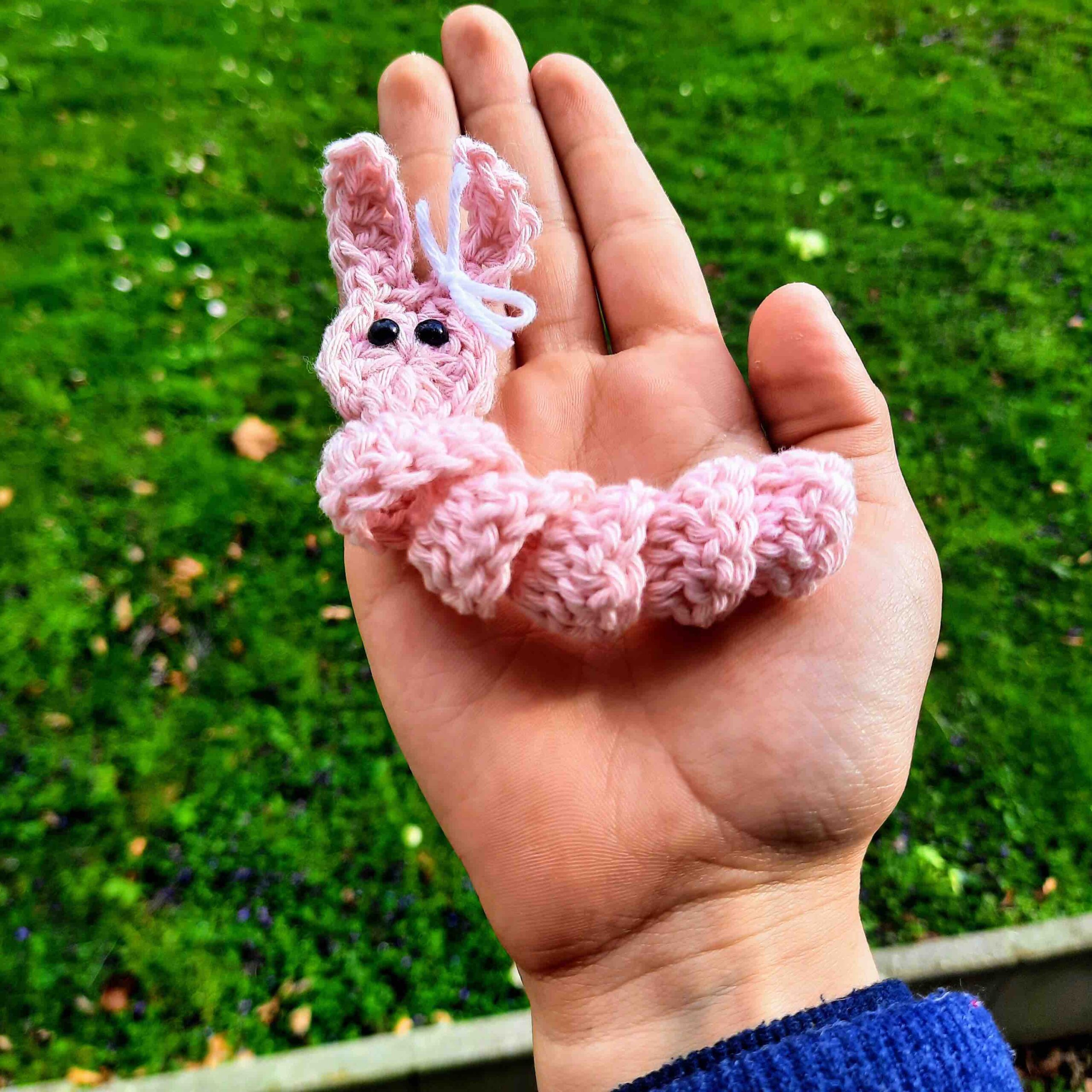 small-bunny-crochet-pattern