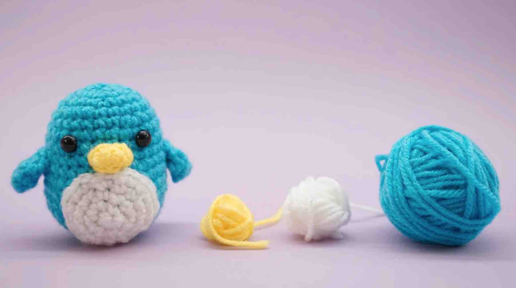 Pierre-The-Penguin-Crochet-Pattern-The-Woobles