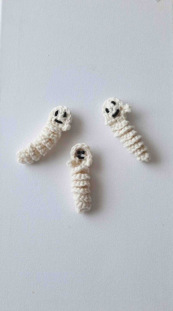mini crochet ghost pattern