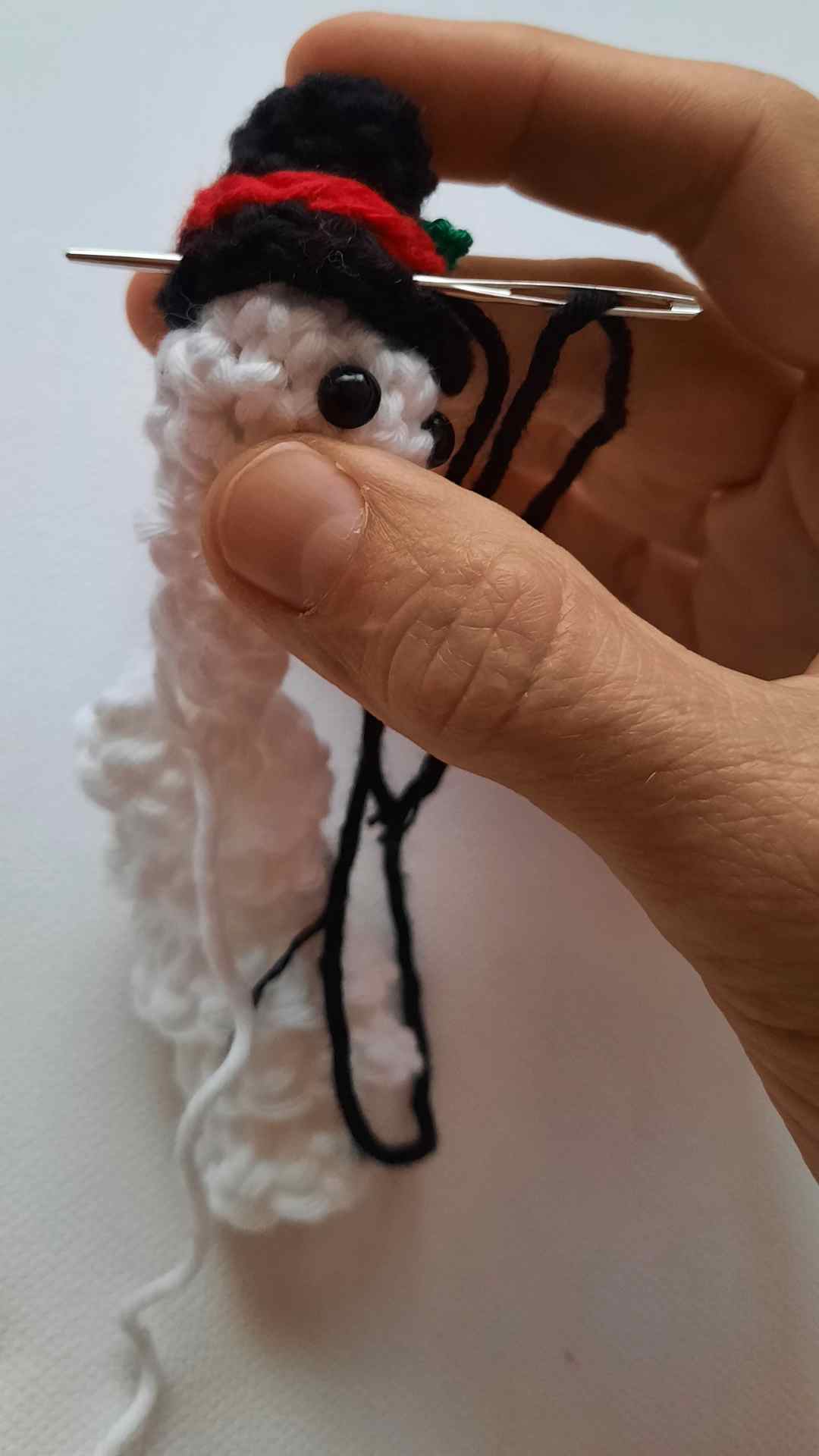 Crochet Snowman Ornament Tutorial