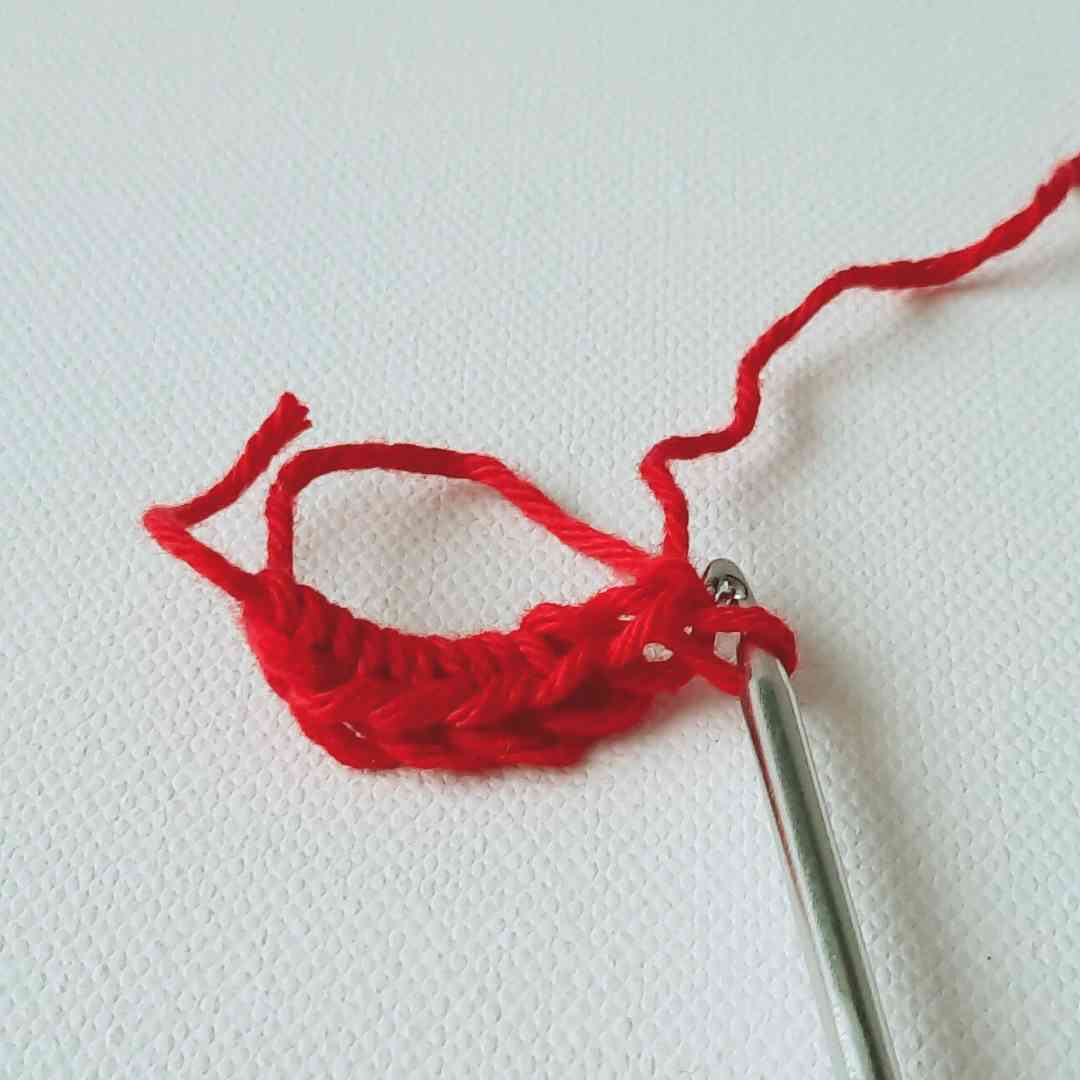 Santa lip balm holder crochet pattern