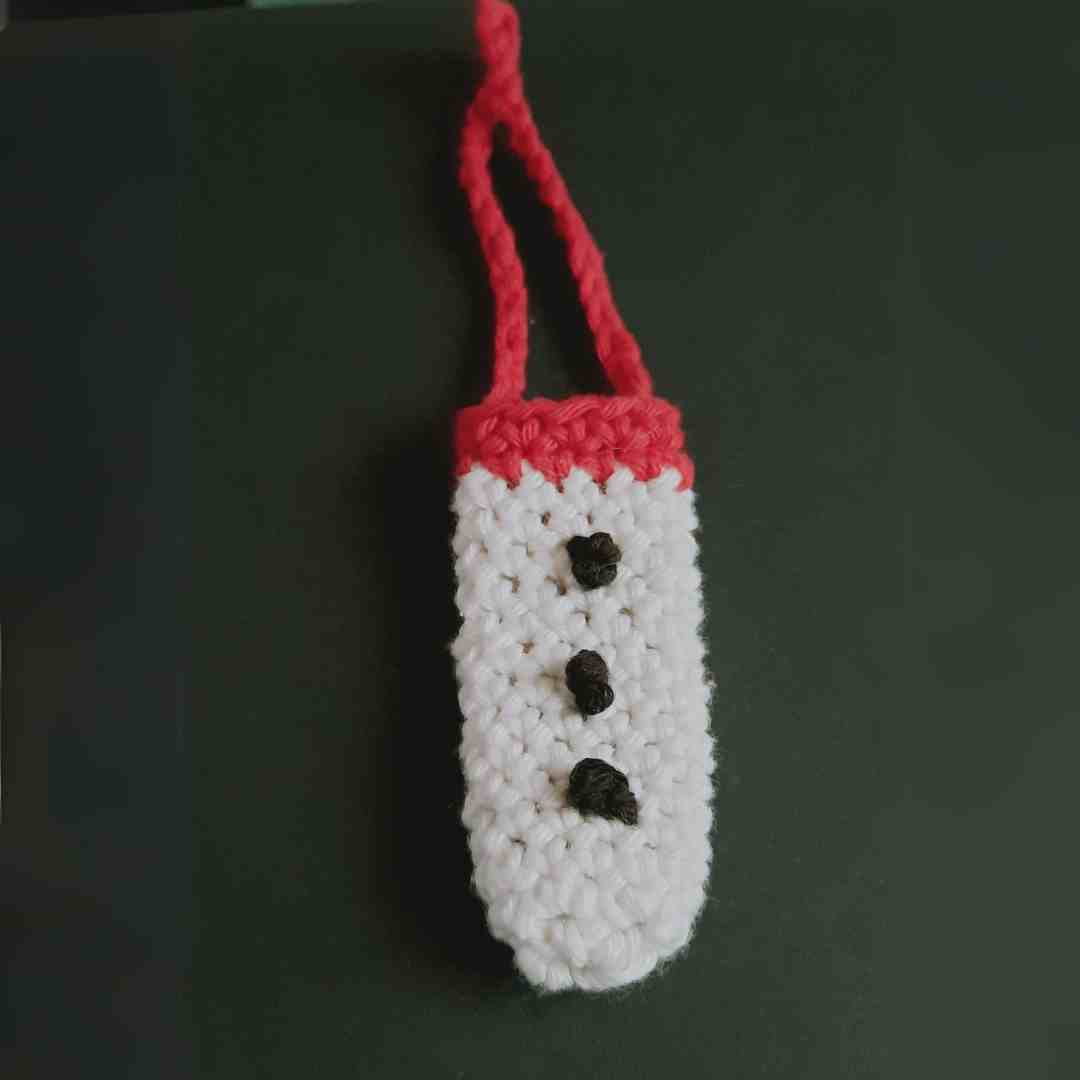 crochet lip balm holder keychain pattern