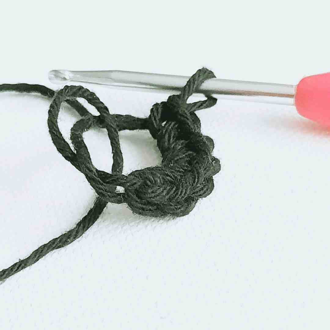 crochet lip balm holder pattern