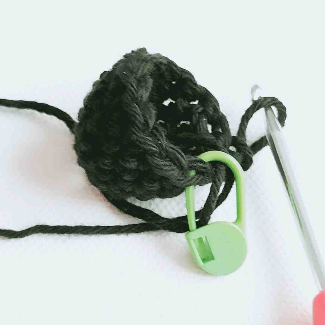 christmas keychain crochet pattern