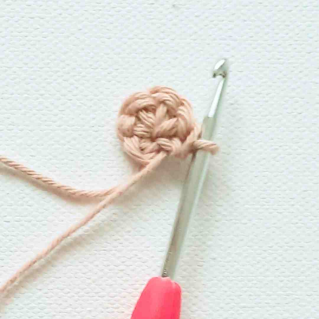 Easy christmas crochet keychain