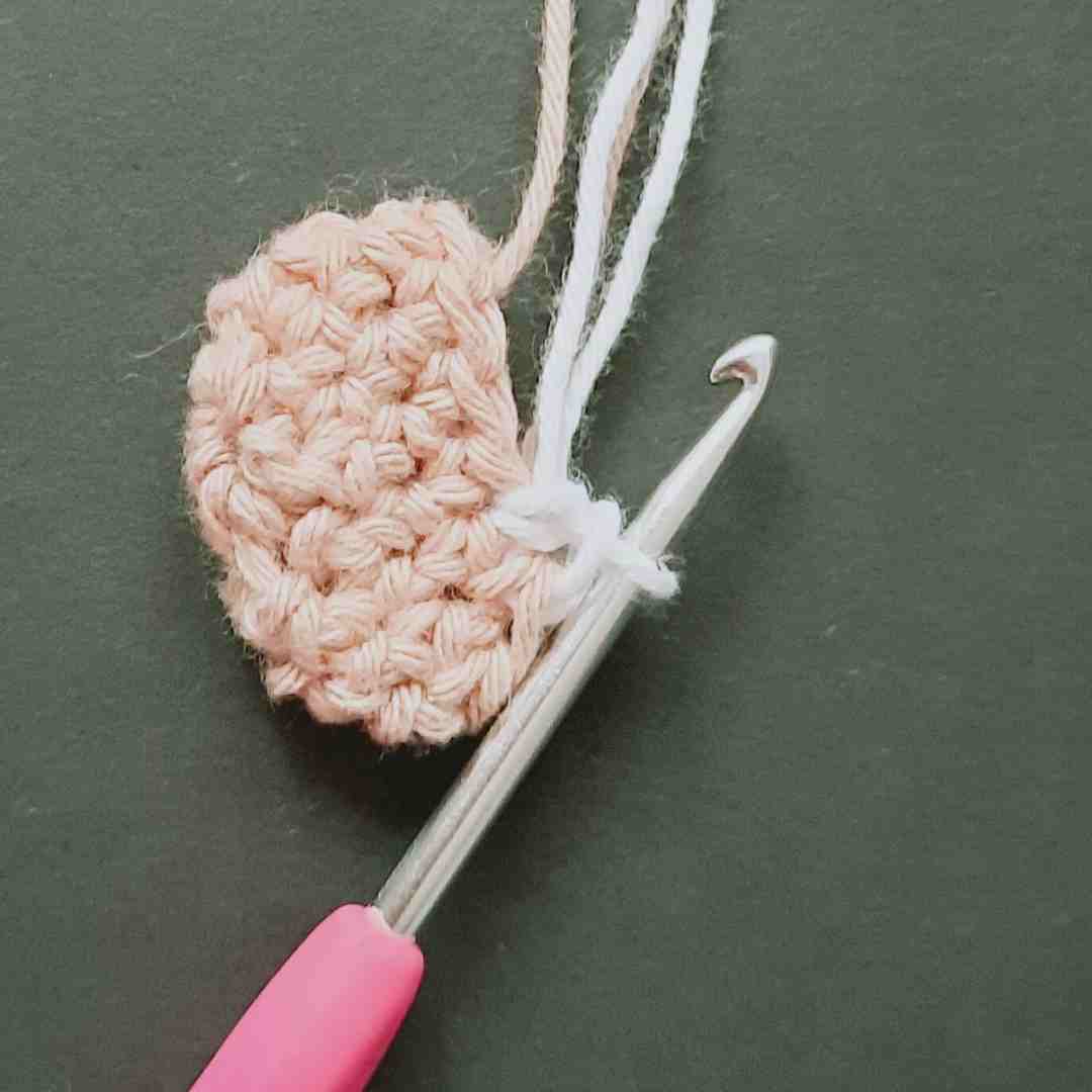 Easy christmas crochet keychain patterns