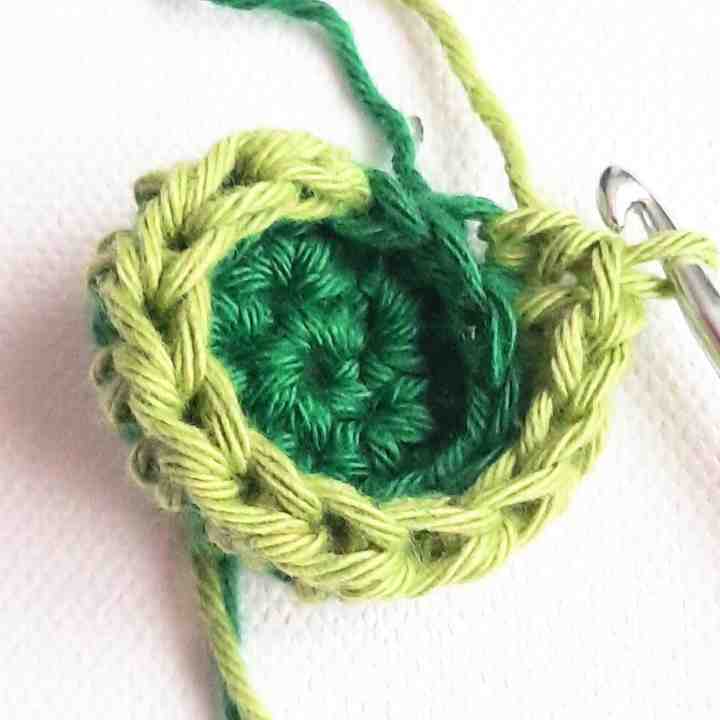 crochet hungry caterpillar
