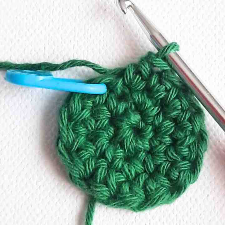 how to crochet a caterpillar