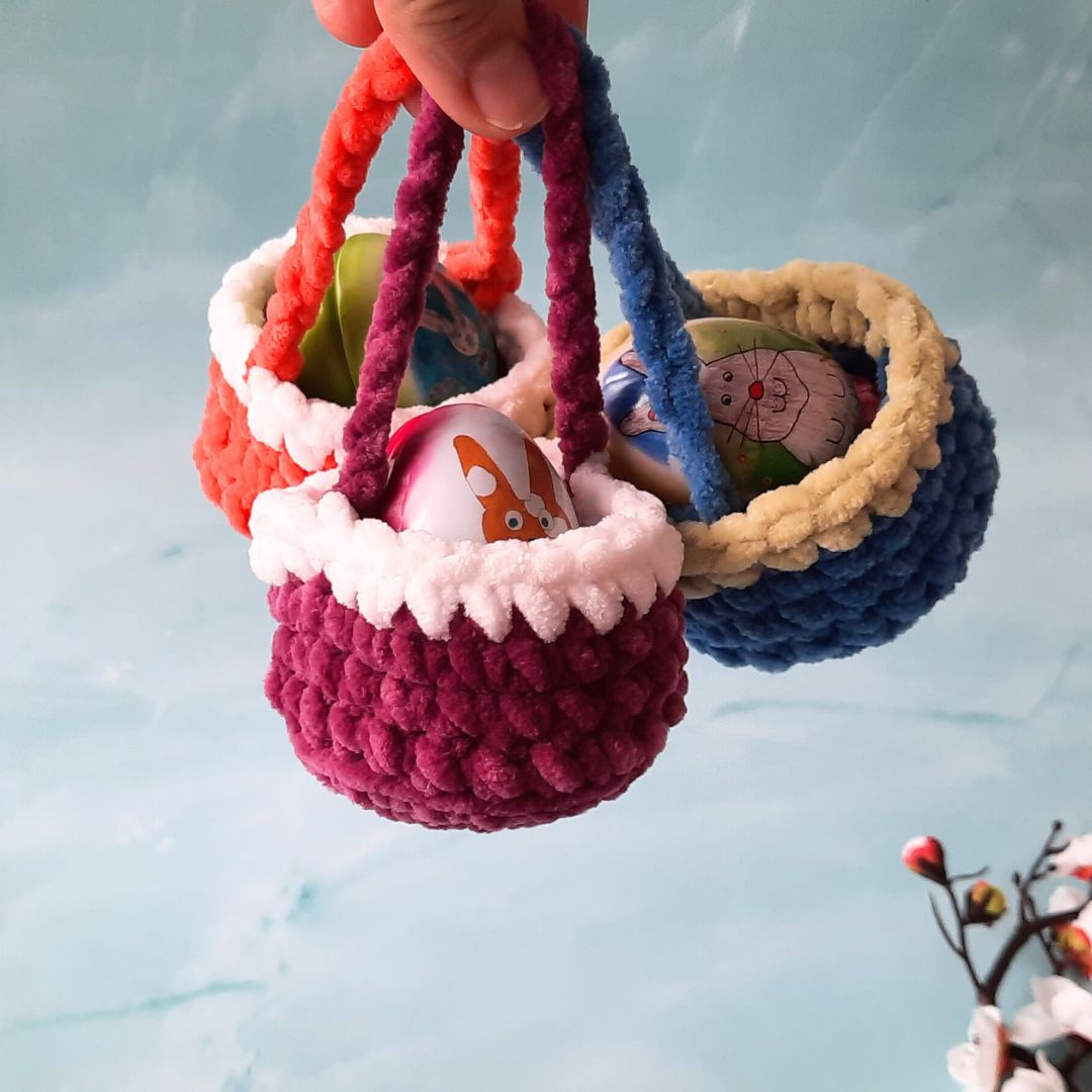 Easter Egg Basket Crochet Pattern