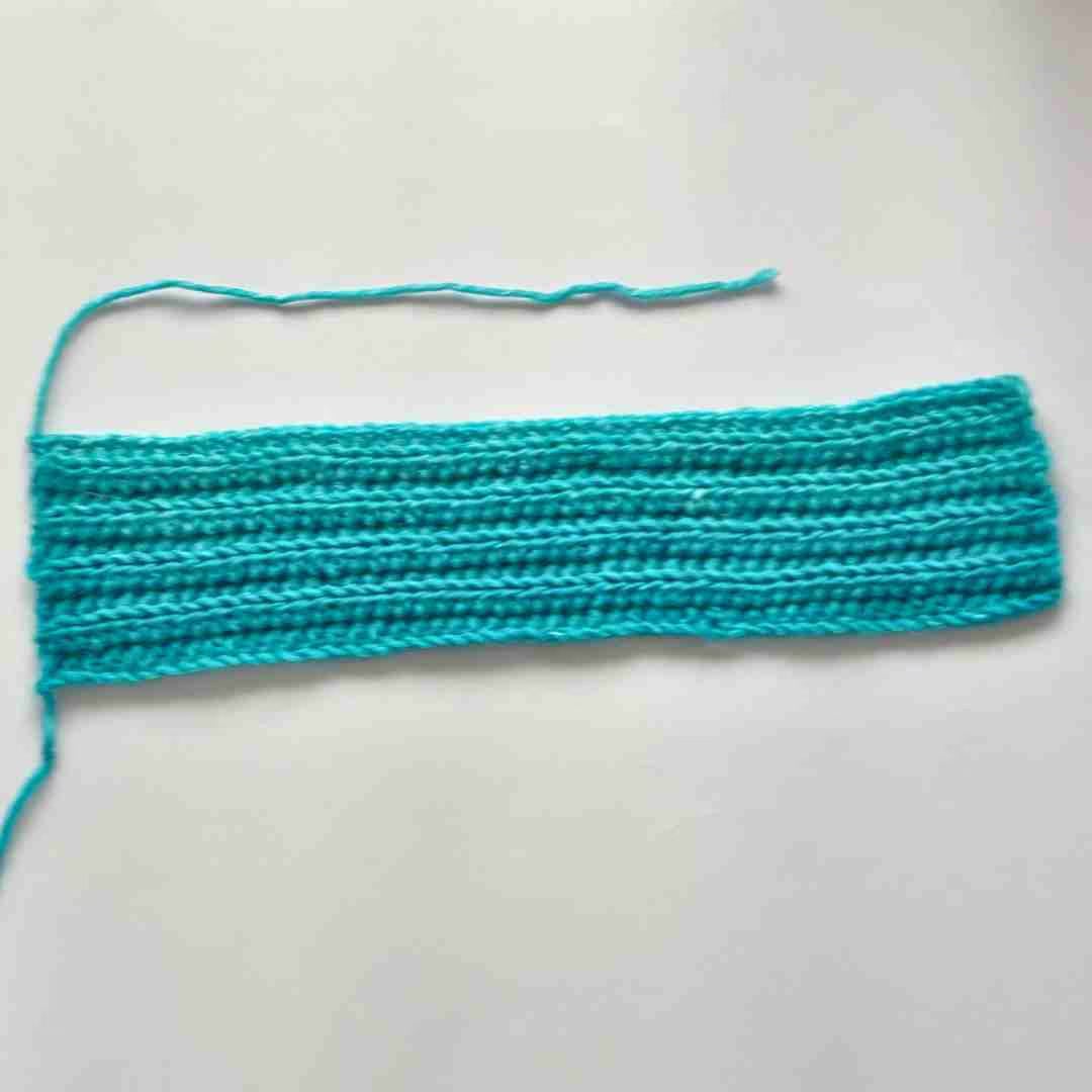 twisted ear warmer crochet pattern easy,