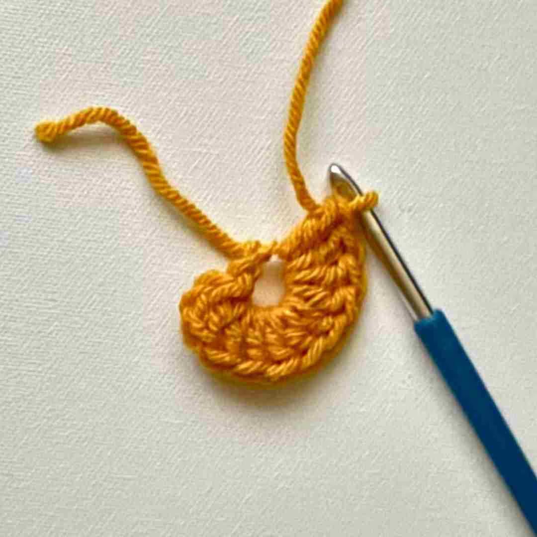 3 easy crochet slippers pattern free