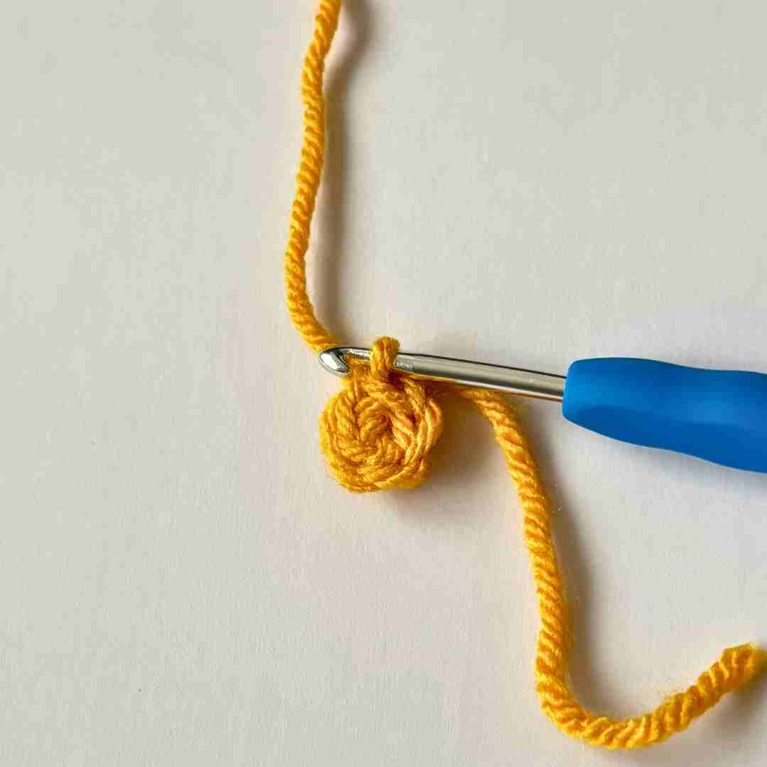 easy crochet flower pattern for beginners (4) easy crochet flower pattern for beginners