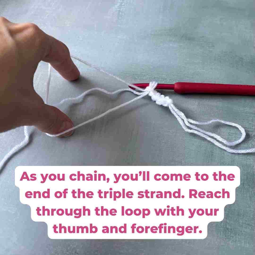 how to make thin yarn thicker (3) pull yarn through loop