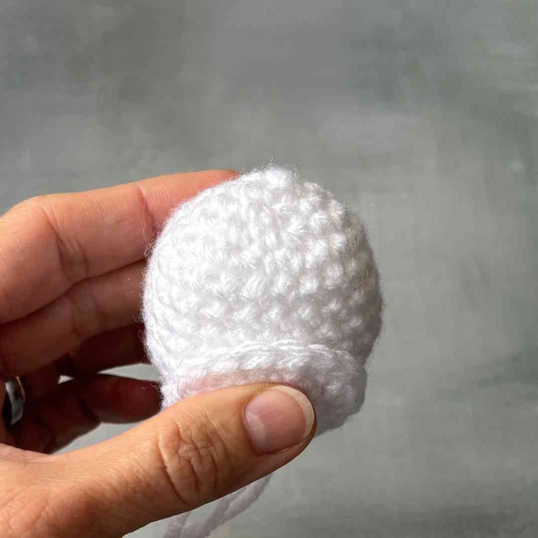 Place snout on unicorn head