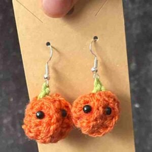 Easy crochet pumpkin earrings pattern for beginners