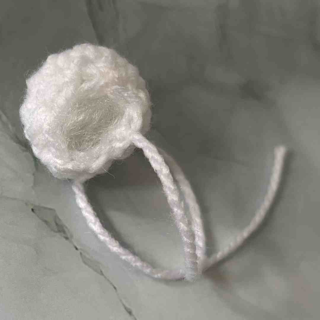 halloween eyeball earrings crochet pattern free (7)