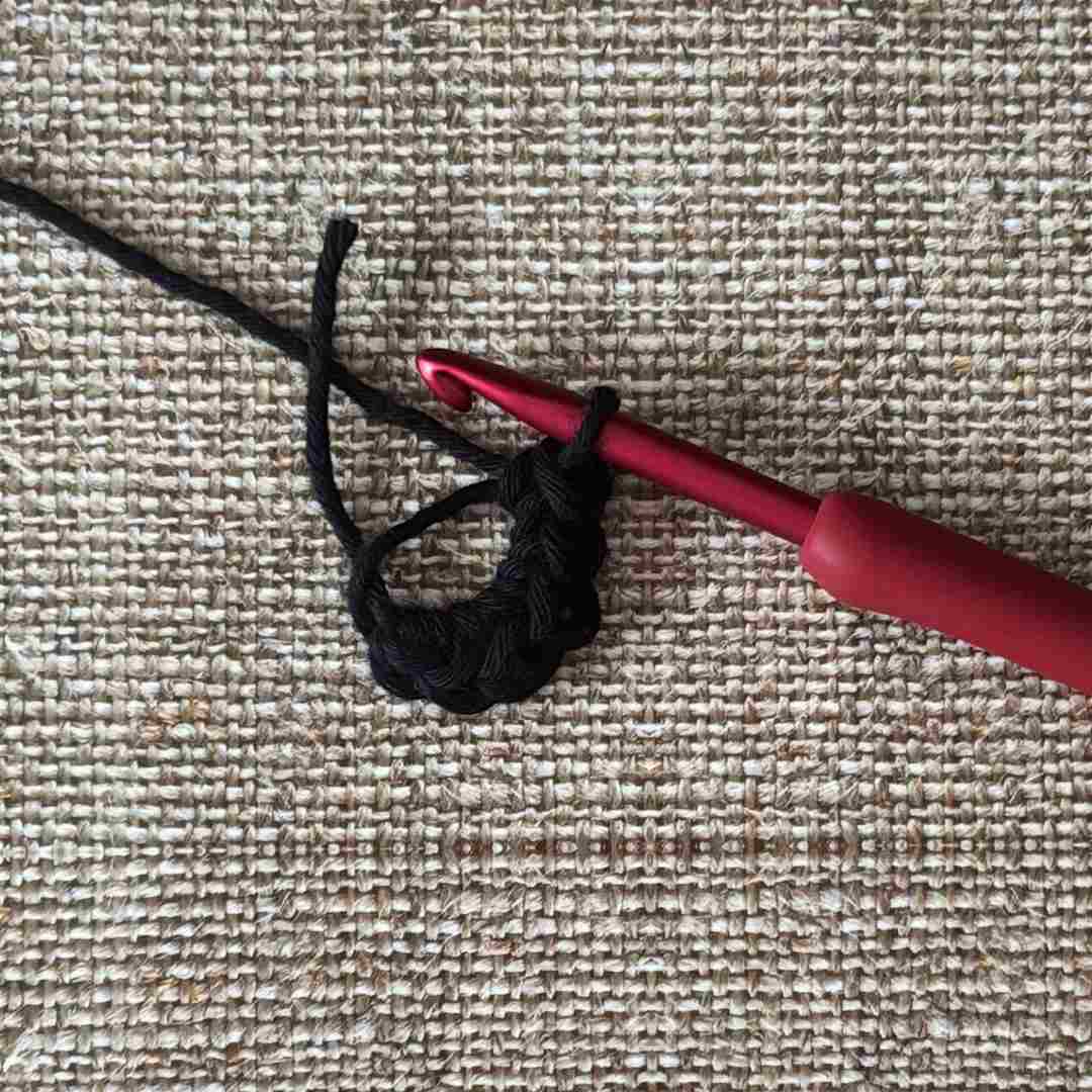 snowman eyeglasses case crochet pattern for beginners