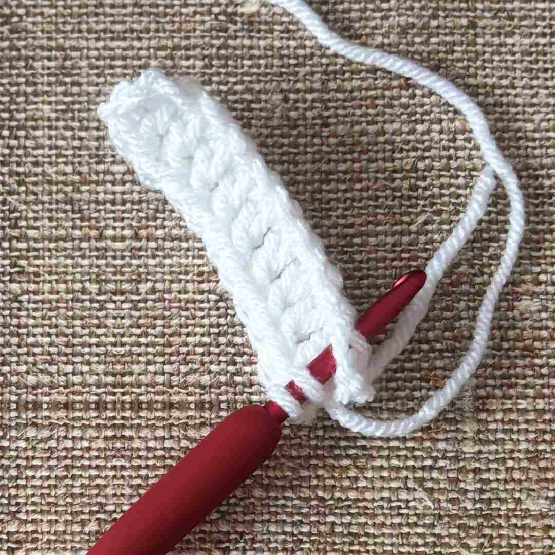 snowman eyeglasses case crochet pattern for beginners