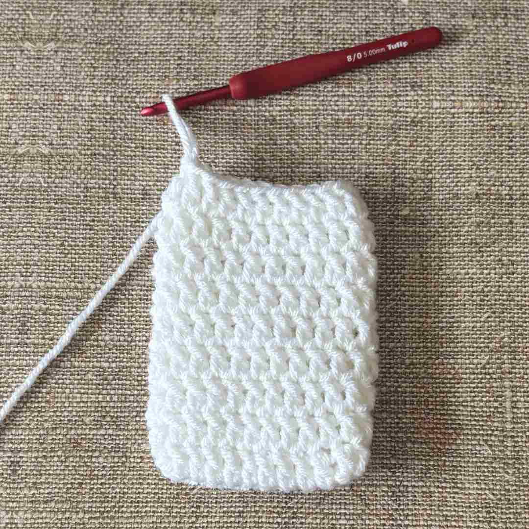 snowman eyeglasses case crochet pattern for beginners