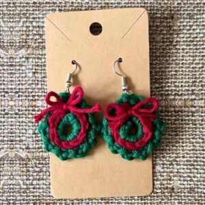 Christmas-Wreath-Earrings crochet pattern