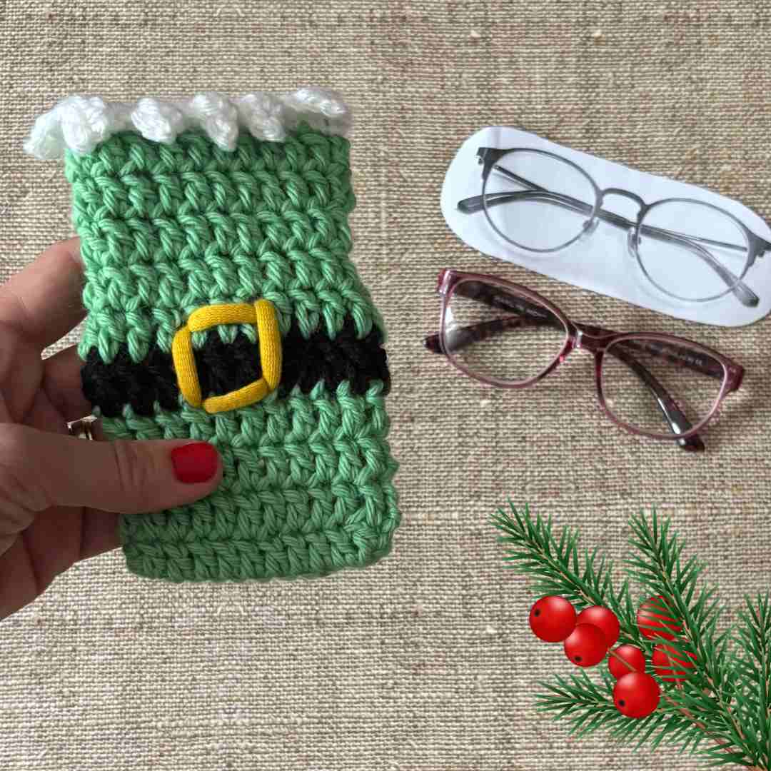 easy Elf Eyeglasses Case crochet pattern for beginners