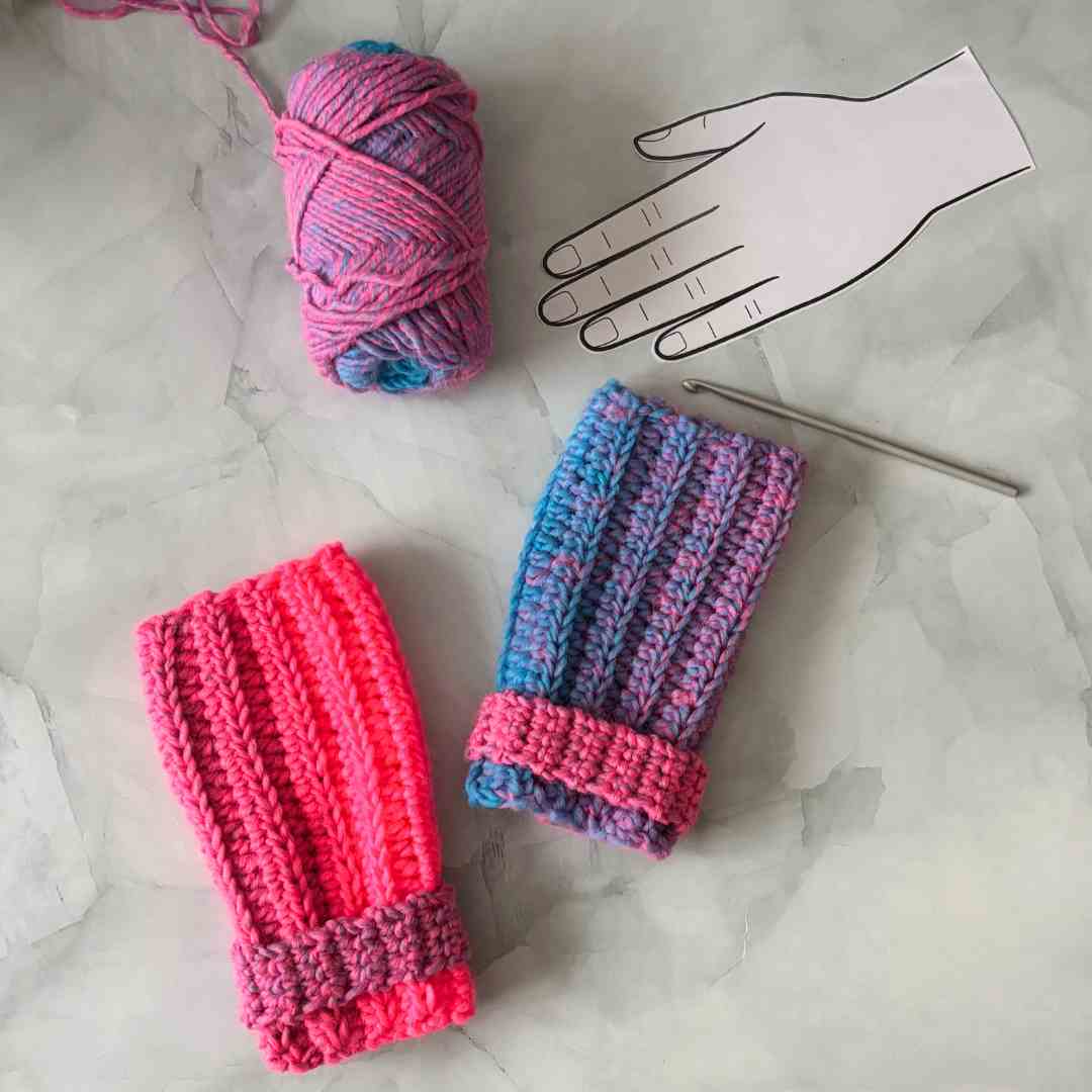 easy one skein fingerless gloves crochet pattern