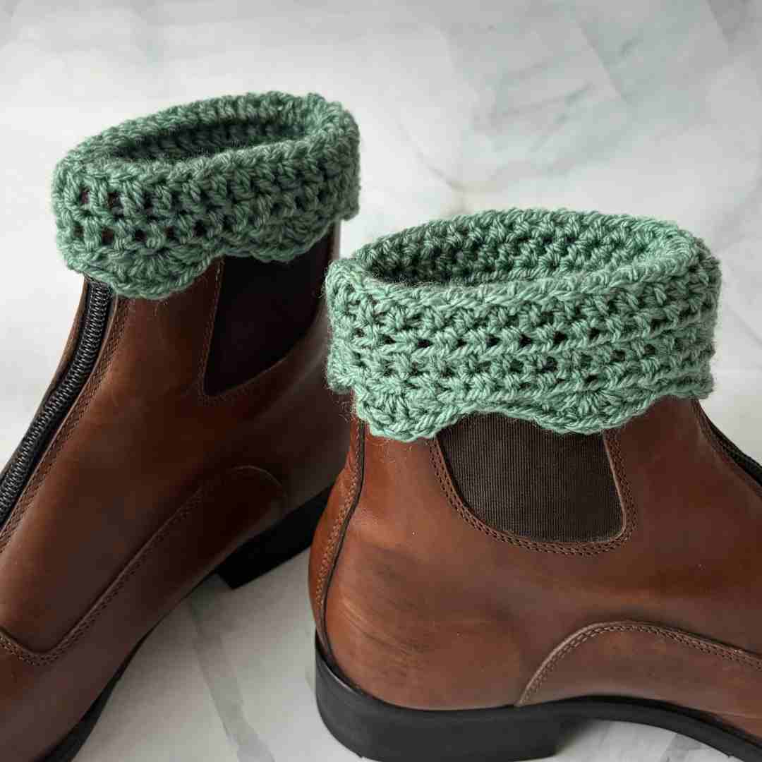 beginner crochet Boot Cuffs for Ankle Boots crochet pattern