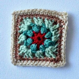 puff flower granny square