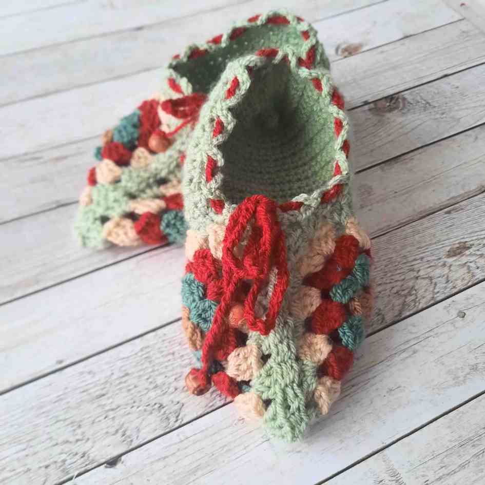 Easy Granny Triangle Slippers Crochet Pattern