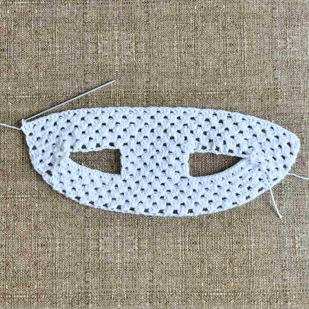 Granny Stitch Horse Bonnet Crochet Pattern