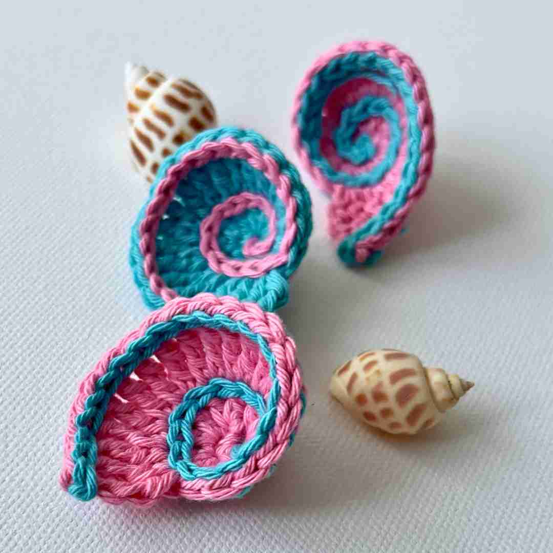 Spiral sea shells crochet pattern fibonacci sequence