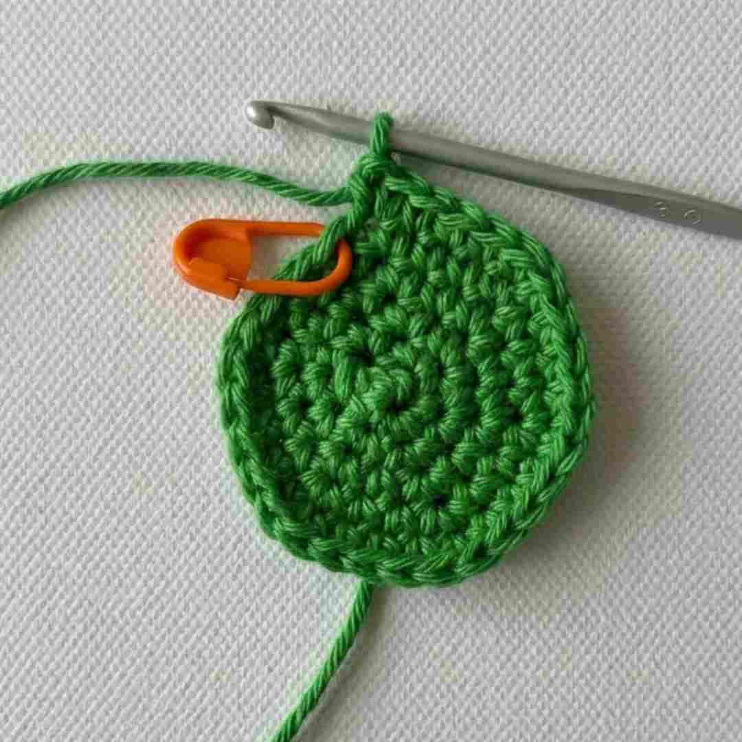 watermelon hacky sack crochet pattern