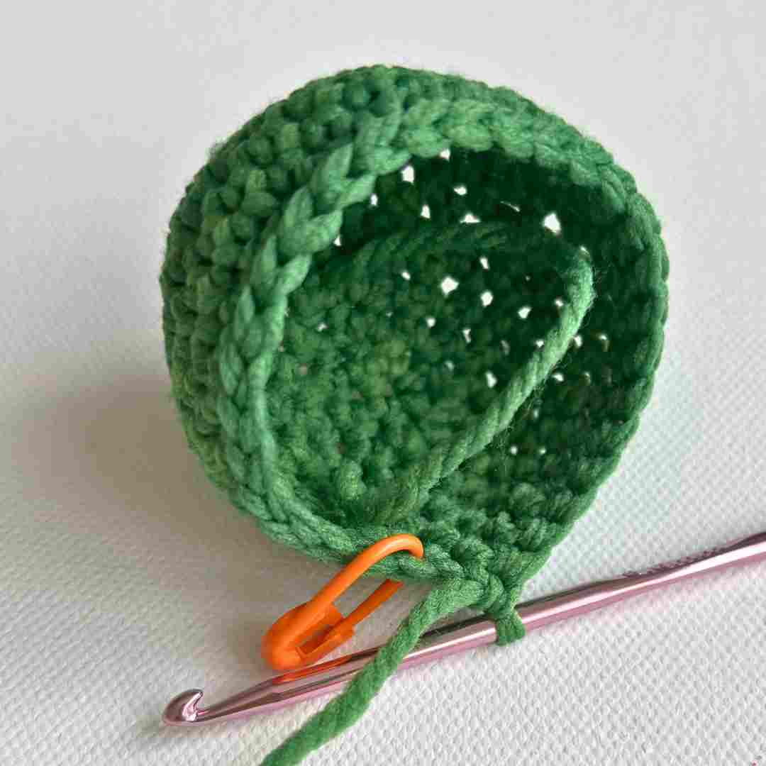 watermelon hacky sack crochet pattern