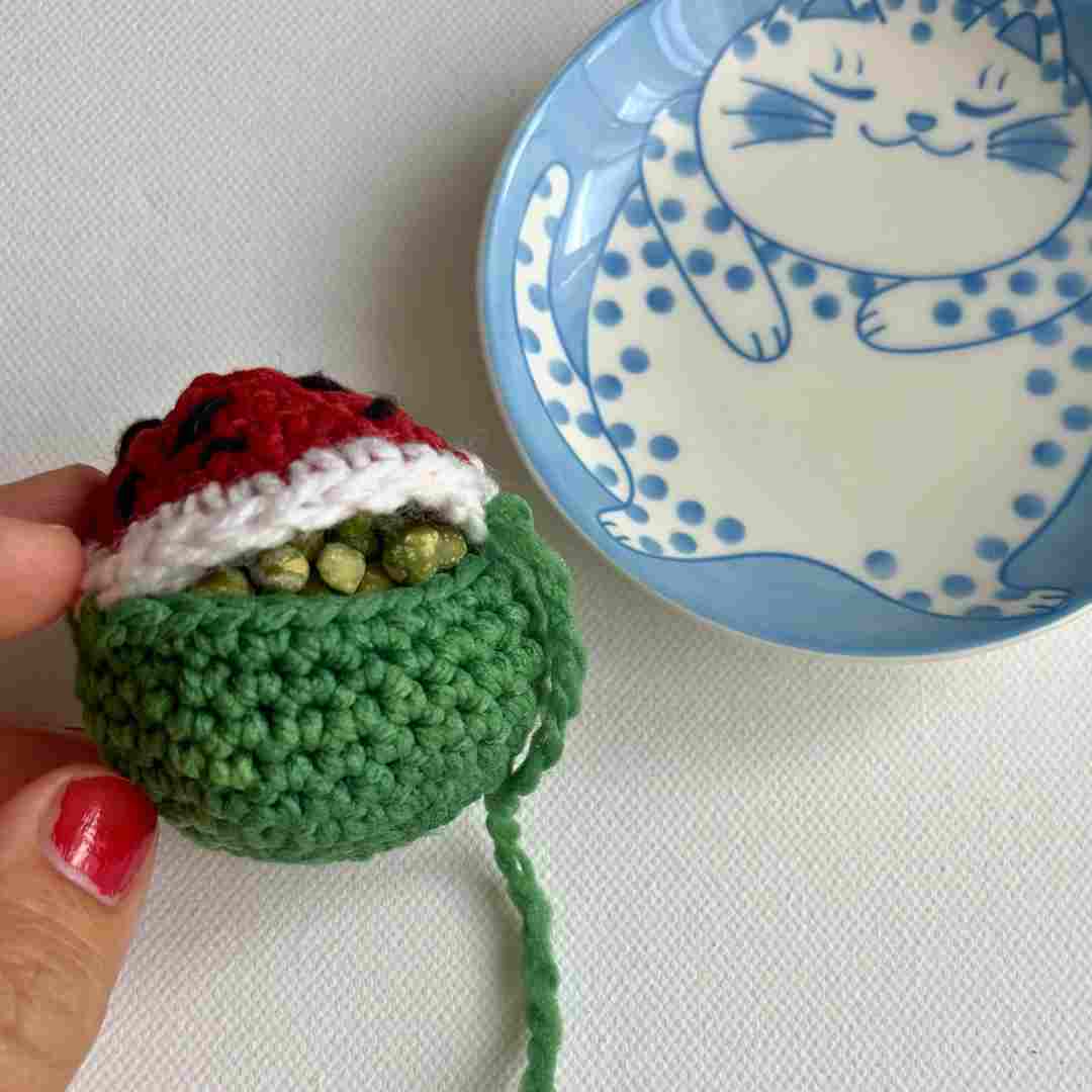 watermelon hacky sack crochet pattern