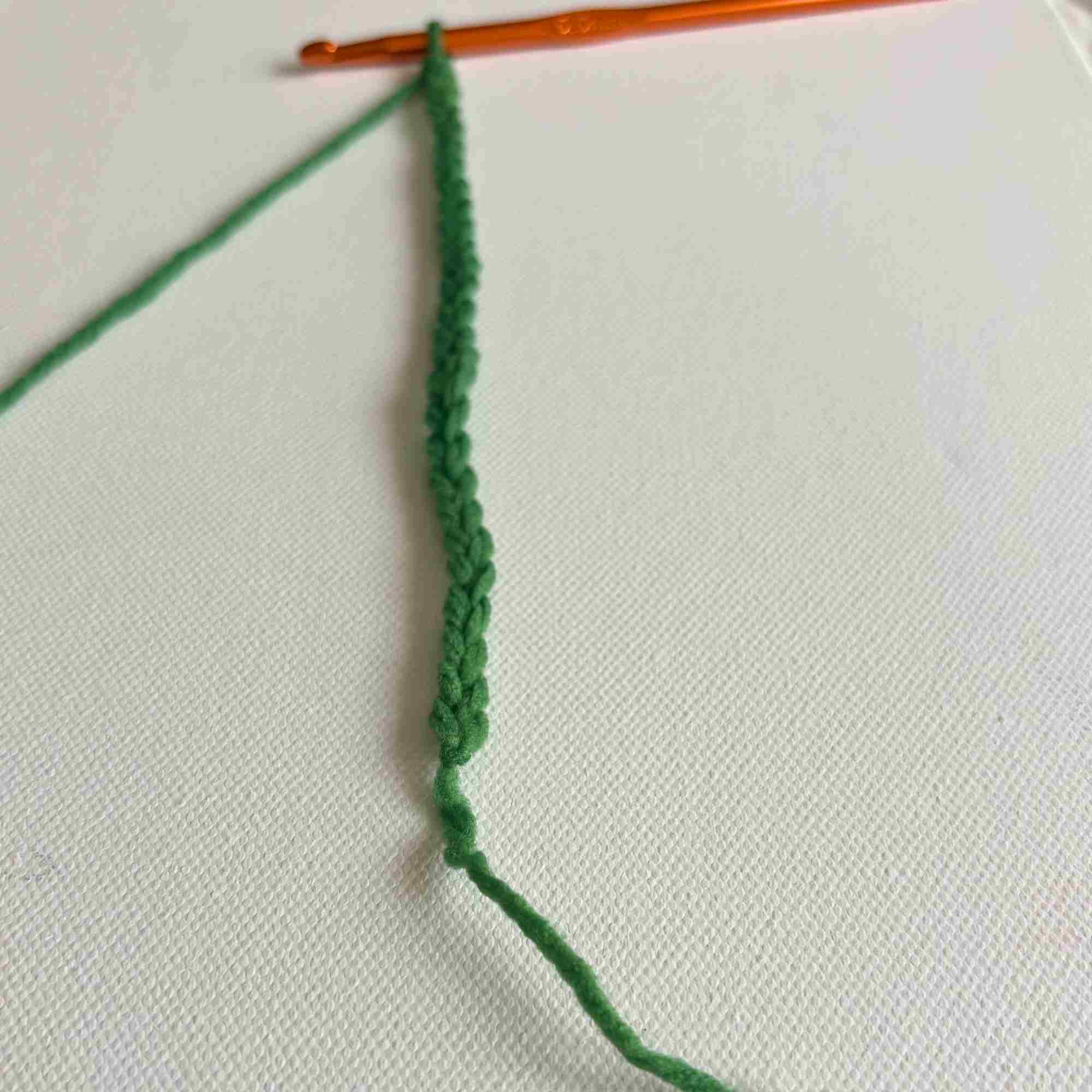Horseshoe Christmas Ornament crochet pattern Horseshoe Christmas Ornament crochet pattern